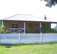 Miranda Cottage - SA Accommodation