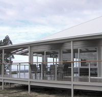 Resolution Vineyard House - SA Accommodation