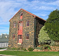 Bluestone Grain Store BB - SA Accommodation