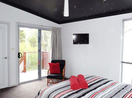 Ulverstone River Retreat - SA Accommodation 4