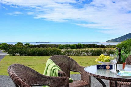 Sisters Beach Retreat - SA Accommodation 1