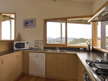 Port Arthur Escapes - Wallaby Lodge - SA Accommodation 3