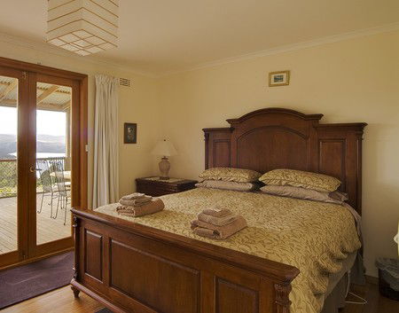 Port Arthur Escapes - Wallaby Lodge - SA Accommodation 4