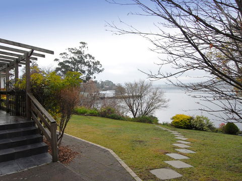 Waterside Accommodation - SA Accommodation 5