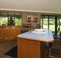 Banksia Garden Retreat - SA Accommodation