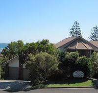 Angourie Bay Villas - SA Accommodation
