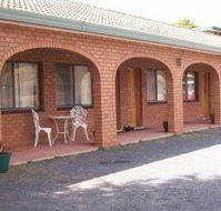 Cooma Country Club Motor Inn - SA Accommodation