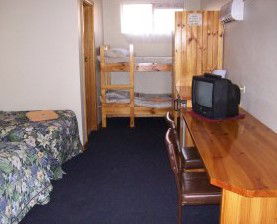 Cooma Country Club Motor Inn - SA Accommodation 2