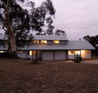 Silvertop Snowy Mountains Retreat - SA Accommodation