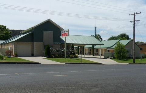 Club Motel Tumbarumba - SA Accommodation 0