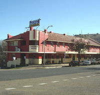 Criterion Hotel Gundagai - SA Accommodation
