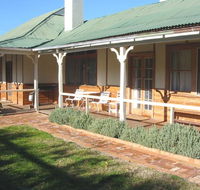 Gundagai Historic Cottages Bed and Breakfast - SA Accommodation