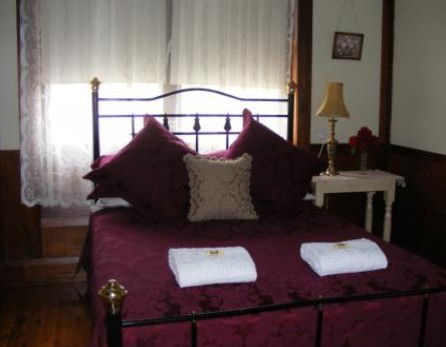 Gundagai Historic Cottages Bed And Breakfast - SA Accommodation 1
