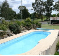 Tuckerbox Motor Inn - SA Accommodation