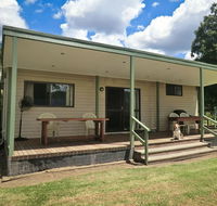 Talmalmo Cottage - SA Accommodation