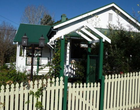 A Room With A View- Gloucester - SA Accommodation 4