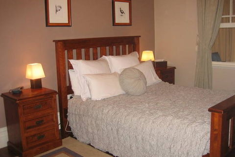 Bridal Falls Cottage - SA Accommodation 2