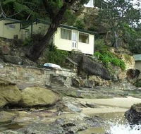 Bundeena Beachshack - SA Accommodation