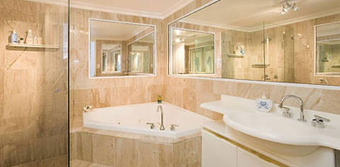 Absolute Beachfront Manly Bed And Breakfast - SA Accommodation 2