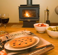 Bingle Tree Retreat - SA Accommodation