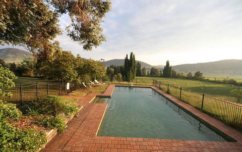 A Church And Homestead In Mudgee - SA Accommodation 5