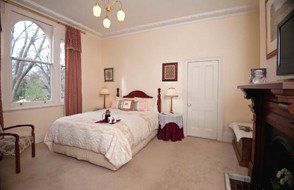 Camelia Cottage - SA Accommodation 0