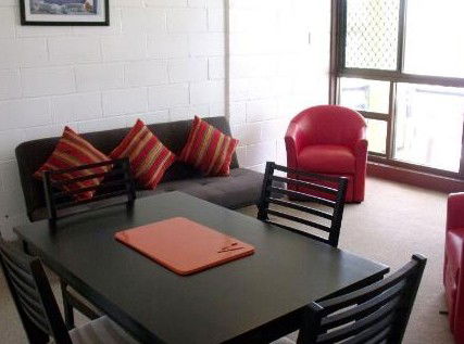 Como Holiday Apartments And Tropical Nites Motel - SA Accommodation 0