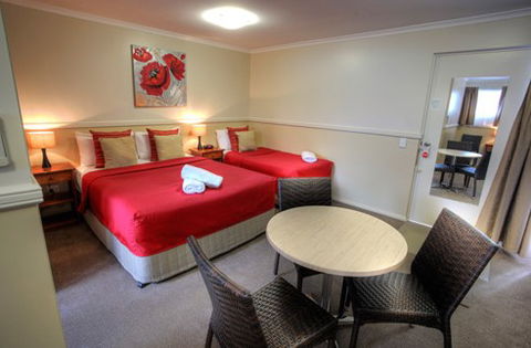Apple And Grape Motel - SA Accommodation 3