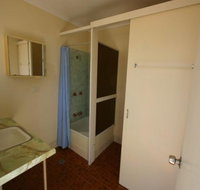 Nanango Caravan and Motorhome Park - SA Accommodation