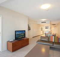 Grand Mercure Apartments Coolangatta - SA Accommodation