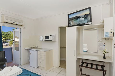 Strand Motel - SA Accommodation 4