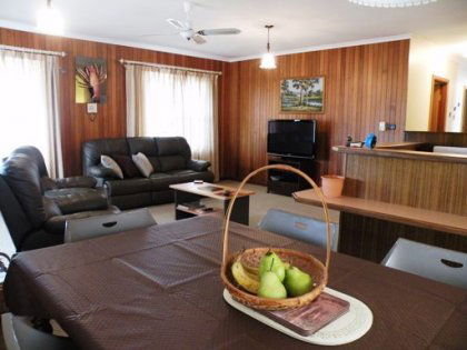 Oyster Bay Retreat - SA Accommodation 2