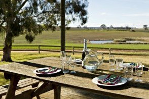 Colenso Country Retreat And Walker’s Cottage  - SA Accommodation 1