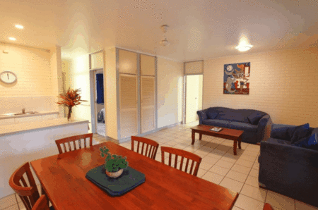 King Reef Resort Hotel - SA Accommodation 2