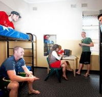 Maze Backpackers And Cb Hotel - SA Accommodation