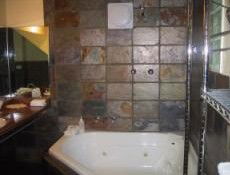 Salisbury Lodges - SA Accommodation 0