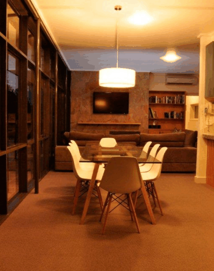 The Yarra Glen Grand Hotel - SA Accommodation 1