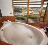 Eagle View Escape - SA Accommodation