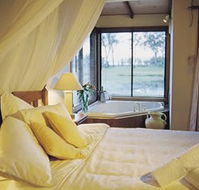 Lake Weyba Cottages - SA Accommodation