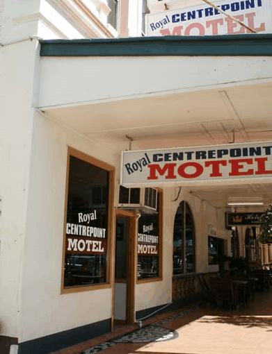 Royal Centrepoint Motel - SA Accommodation 2