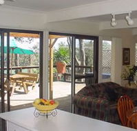 Lakeview Cottage - SA Accommodation