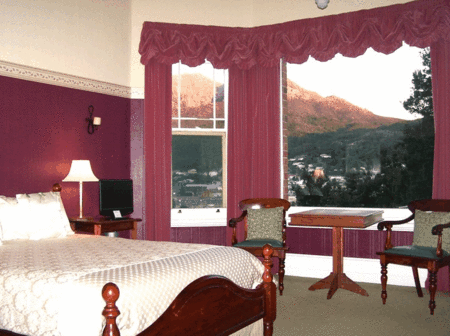 Penghana Bed And Breakfast - SA Accommodation 4