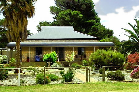 Riverview Cottage - SA Accommodation 3