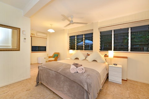 Lilybank - SA Accommodation 4