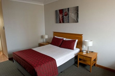 Comfort Inn Robert Towns Motel - SA Accommodation 3