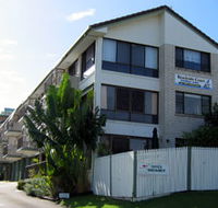 Beachside Court - SA Accommodation