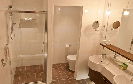 Taylors Lakes Hotel Motel - SA Accommodation 2