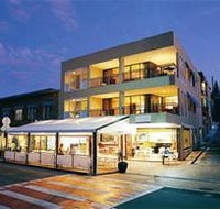 Marine Boutique Beachfront Apartments - SA Accommodation