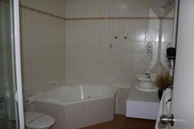 Lakeview Motor Inn - SA Accommodation 5