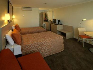 Travelodge Newcastle City - SA Accommodation 4